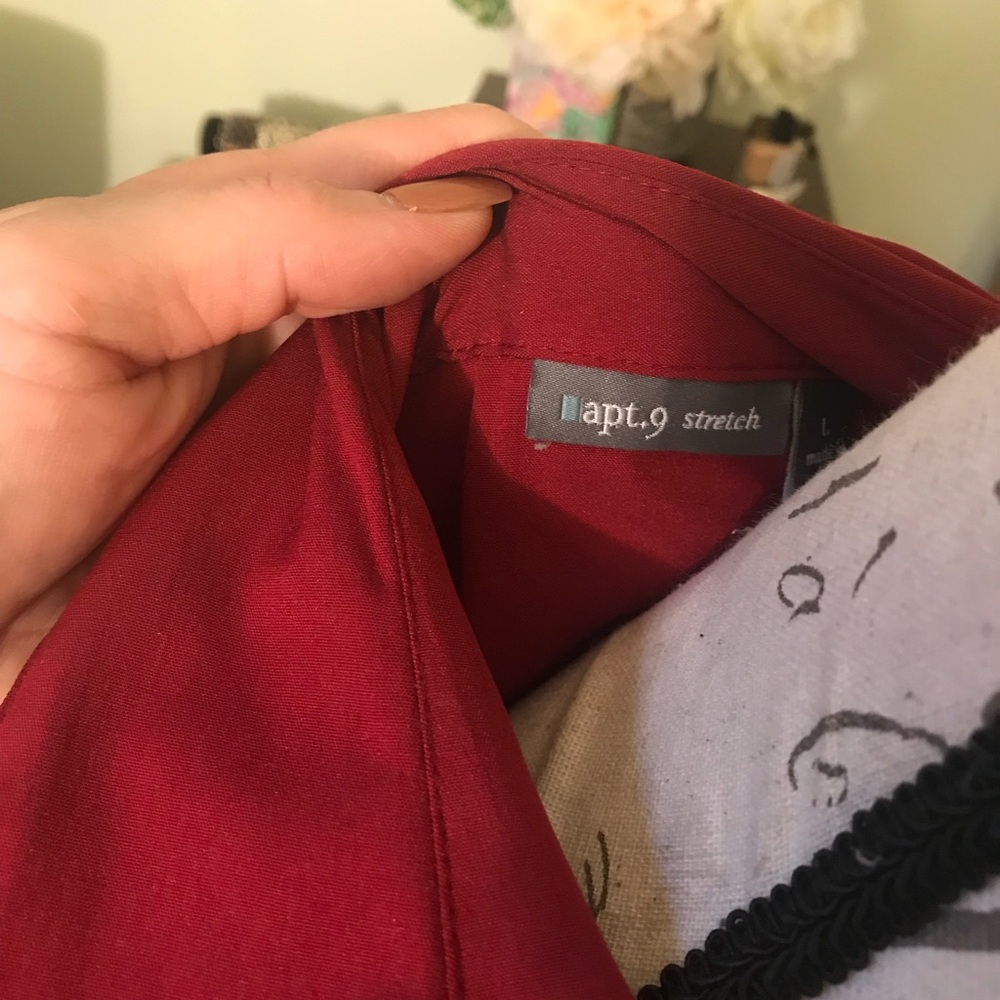 Red button down shirt - Picture 5 of 5